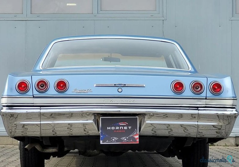 1965' Chevrolet Impala photo #5