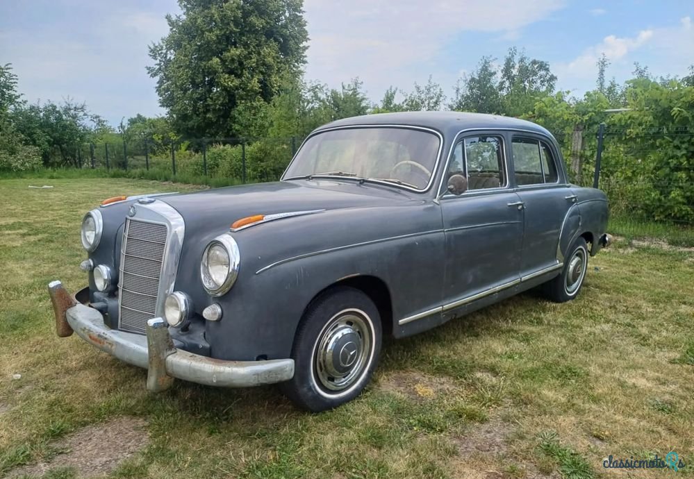 1958' Mercedes-Benz W180 220s photo #2