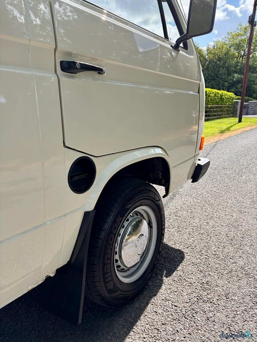 1983' Volkswagen Type 2 photo #6