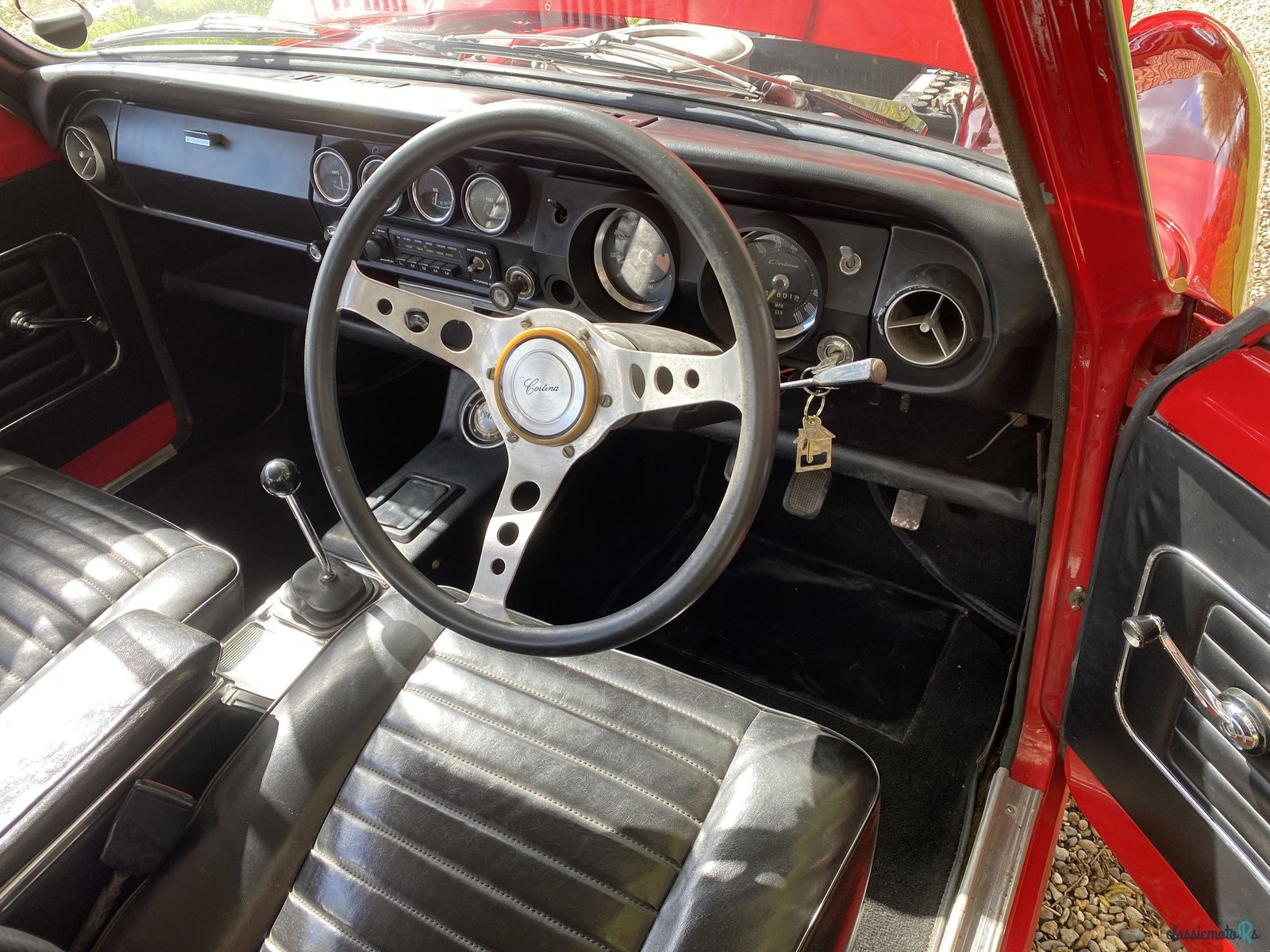 1967' Ford Cortina photo #6