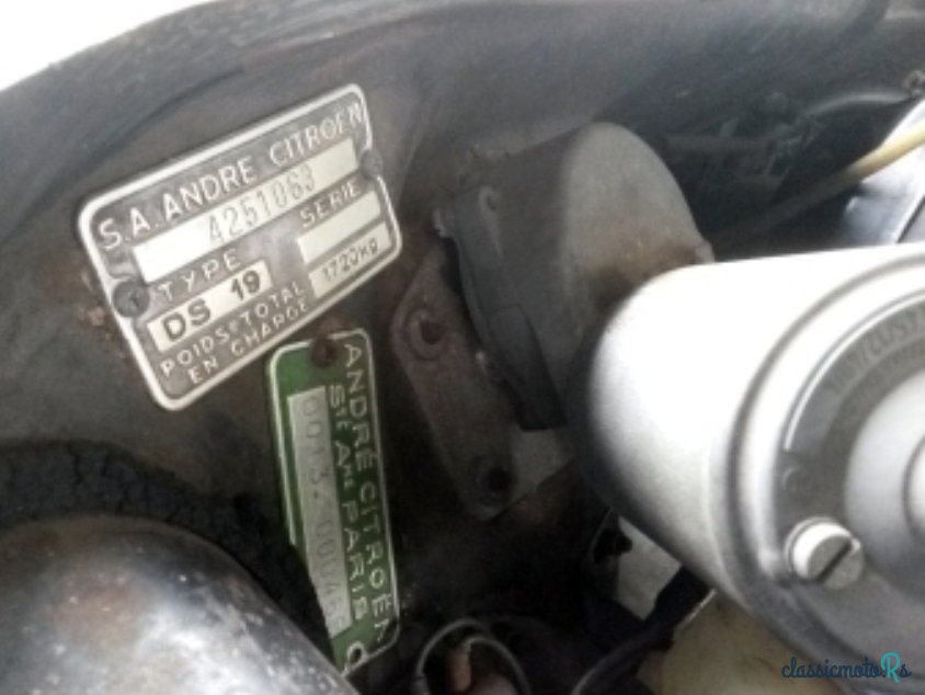 1964' Citroen DS 19 photo #6