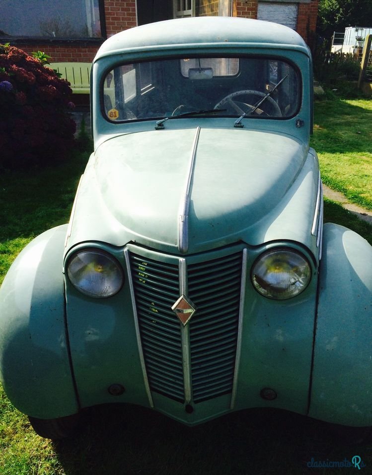 1957' Citroen R2101 photo #1