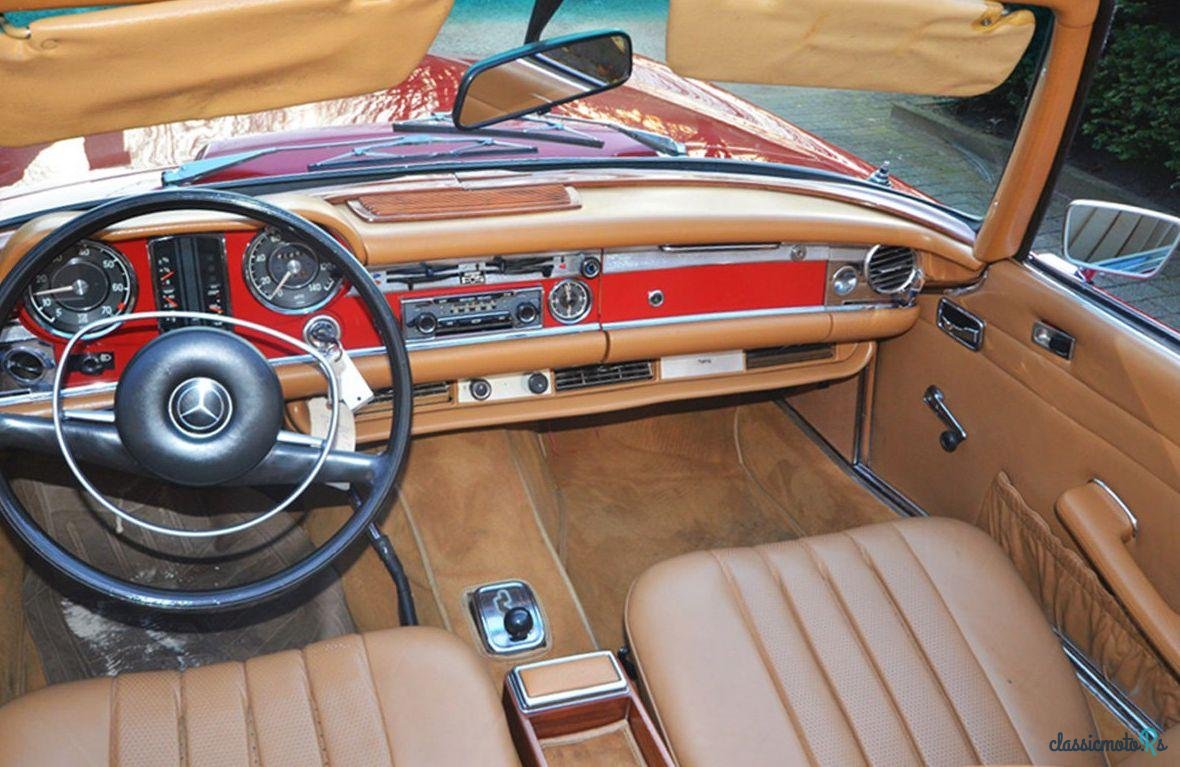 1969' Mercedes-Benz 280 photo #2