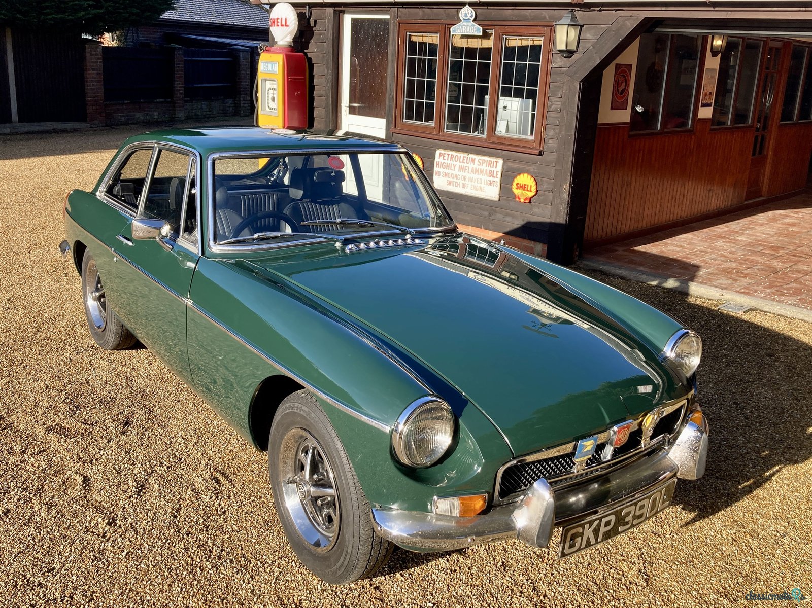 1973' MG Mgb Gt photo #3