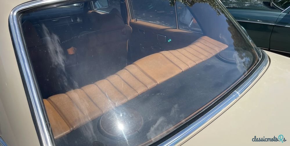 1976' Mercedes-Benz 220 photo #6