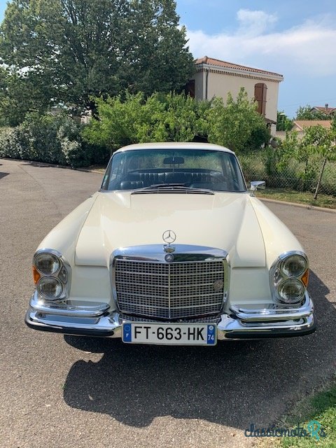 1970' Mercedes-Benz 280SE 3.5 L photo #1