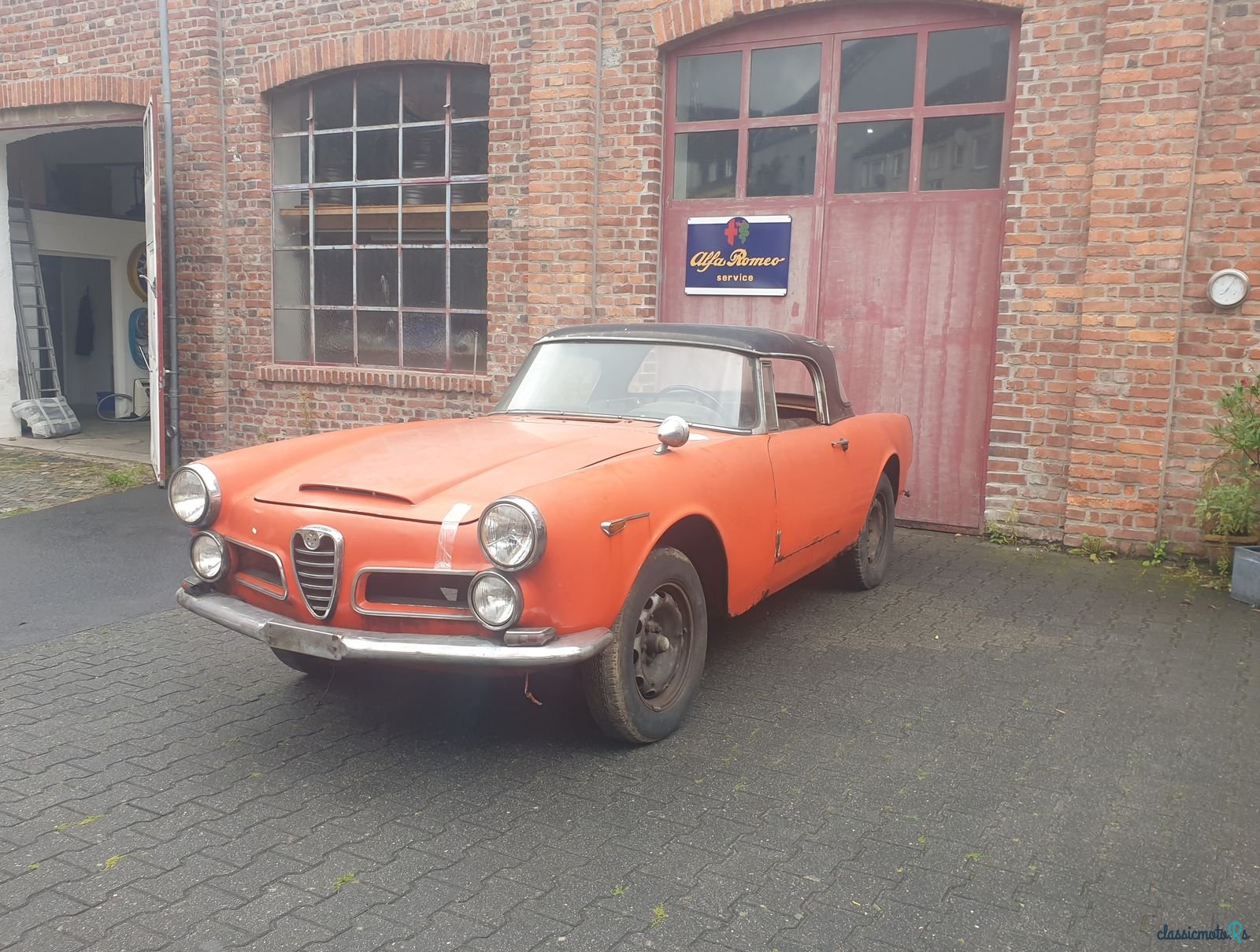 1963' Alfa Romeo 2600 photo #6