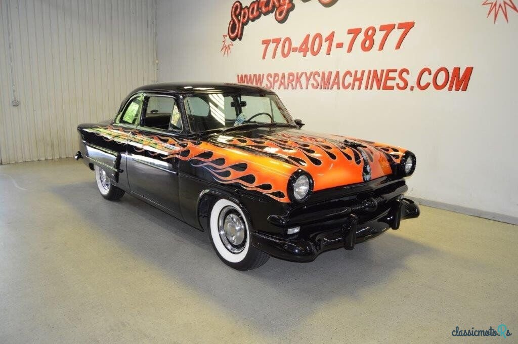 1953' Ford Customline photo #2