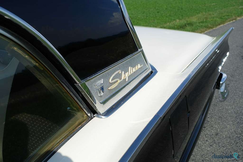 1957' Ford Fairlane 500 photo #2