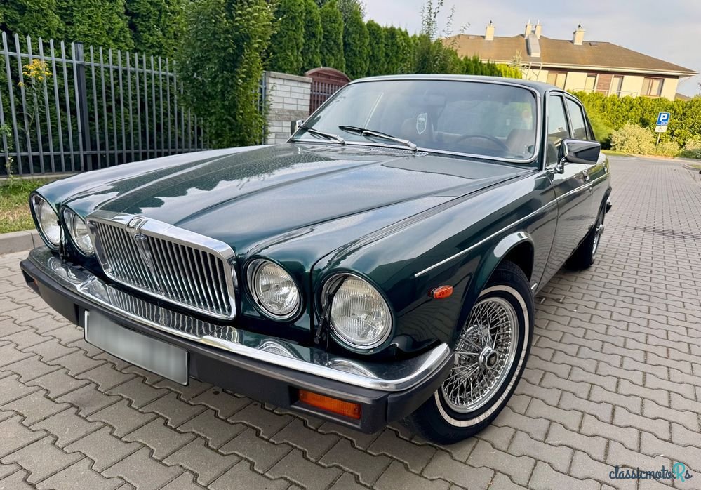 1980' Jaguar XJ photo #1