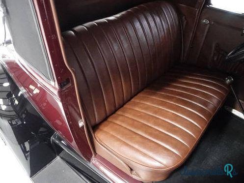 1931' Ford Model A Rumble Seat Sport Coup photo #4