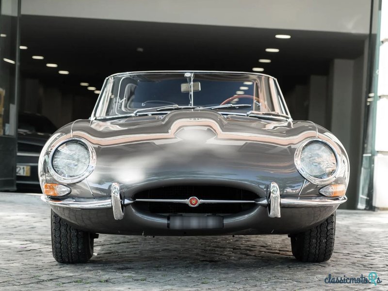 1962' Jaguar E-Type photo #3