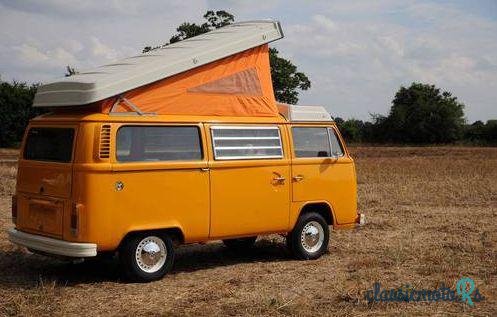 1976' Volkswagen Camper photo #4