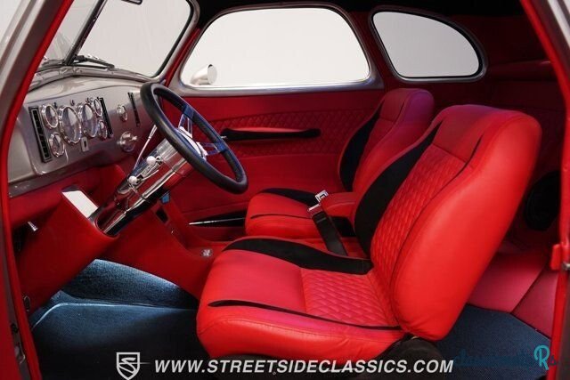 1940' Chevrolet photo #4