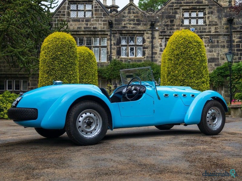 1948' Healey Silverstone photo #3