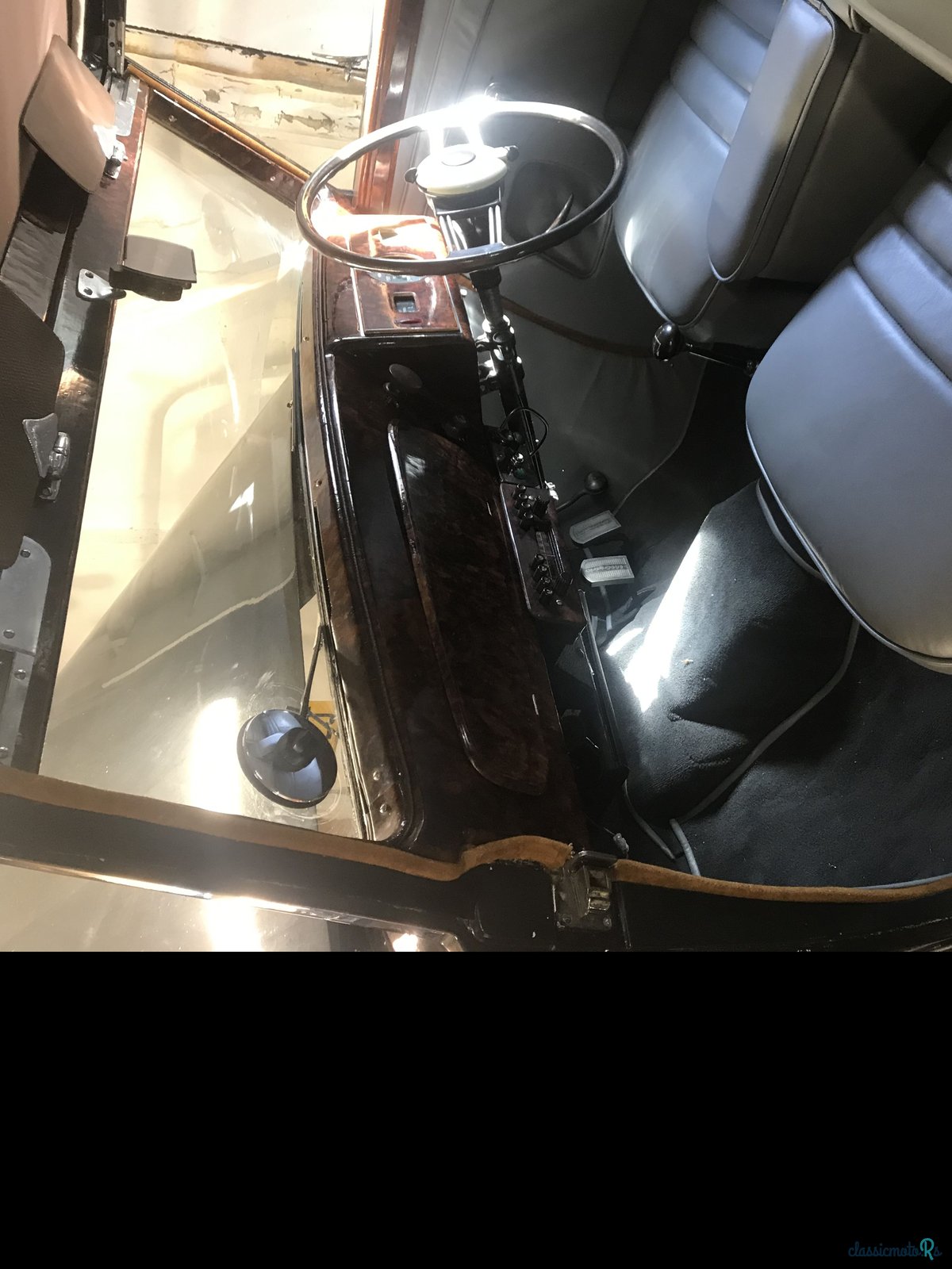 1947' Armstrong-Siddeley Hurricane photo #4