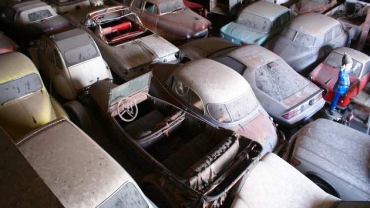 This collection of more than 700 vehicles is headed to auction