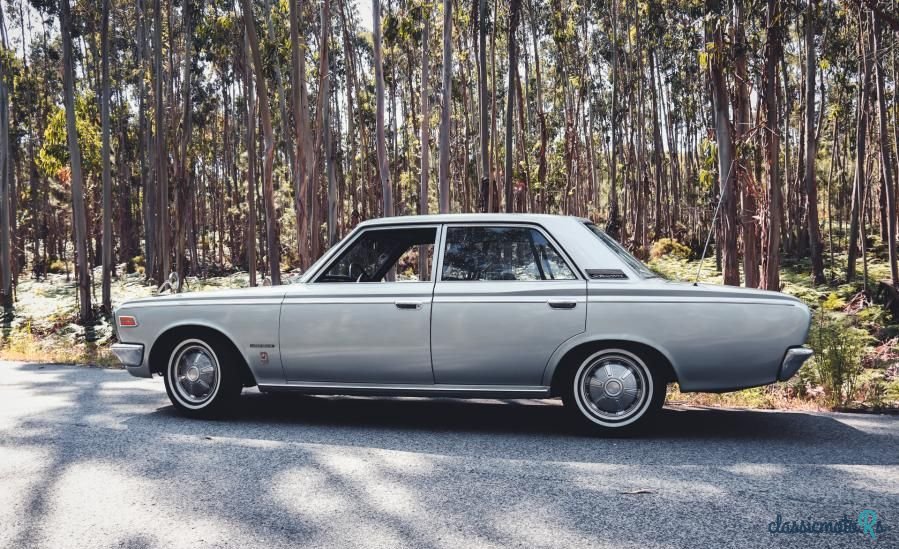 1970' Toyota Crown photo #4