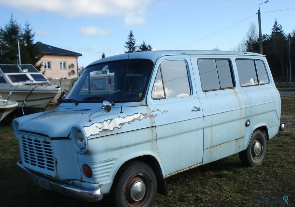 1977' Ford Transit photo #2