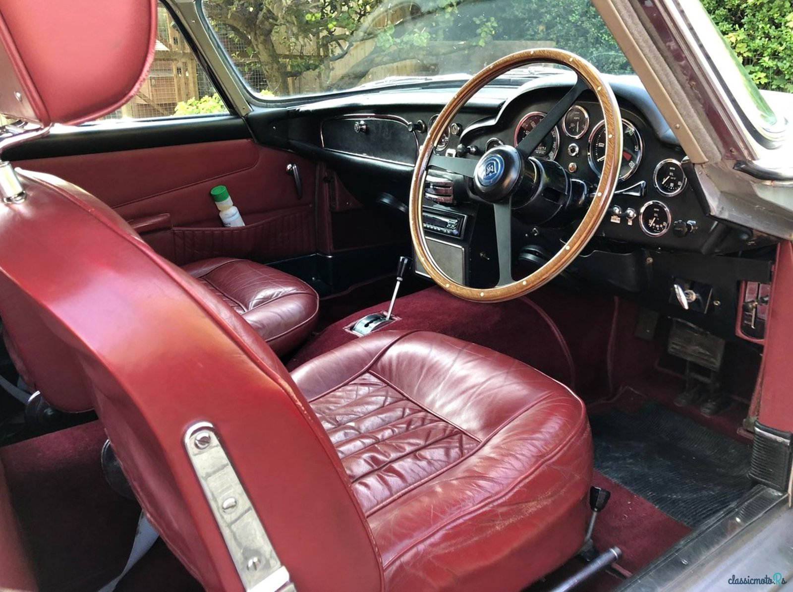 1964' Aston Martin DB5 photo #2