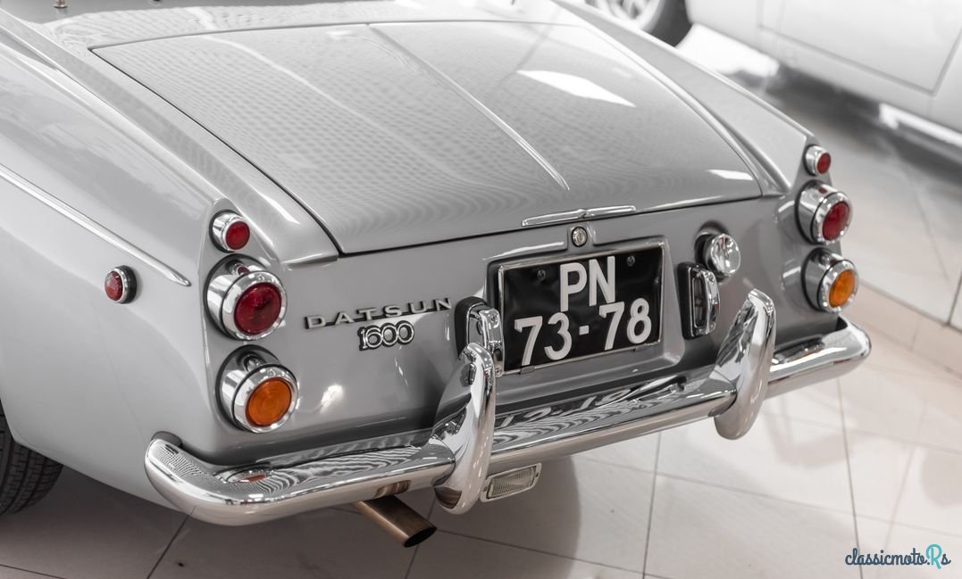 1969' Datsun Fairlady photo #6