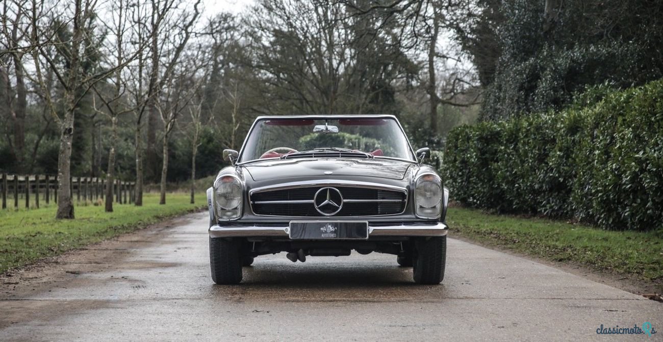 1965' Mercedes-Benz 230 photo #1