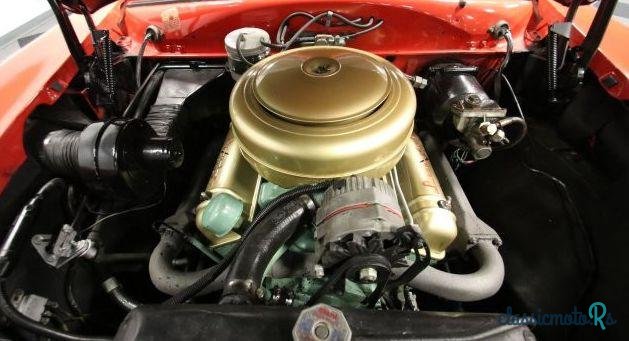 1954' Lincoln Capri photo #2