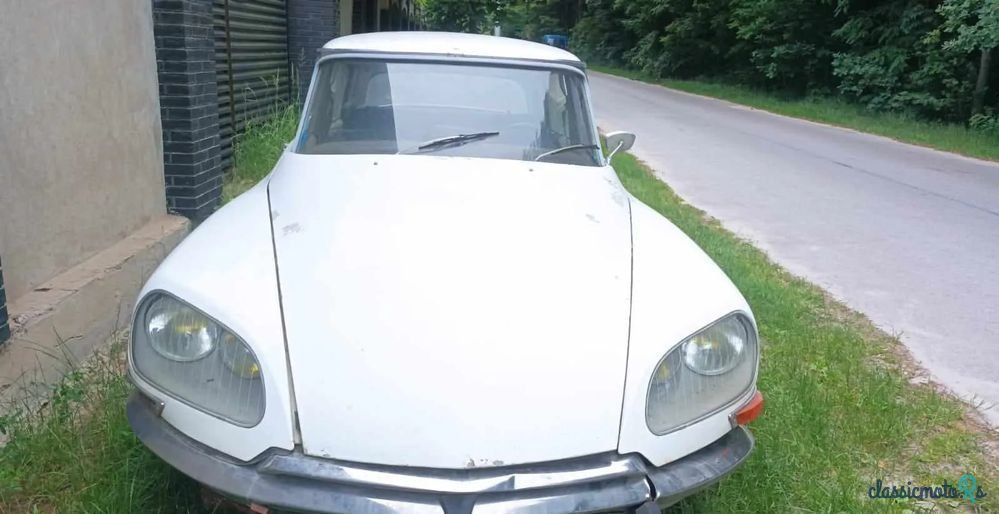 1970' Citroen DS photo #5