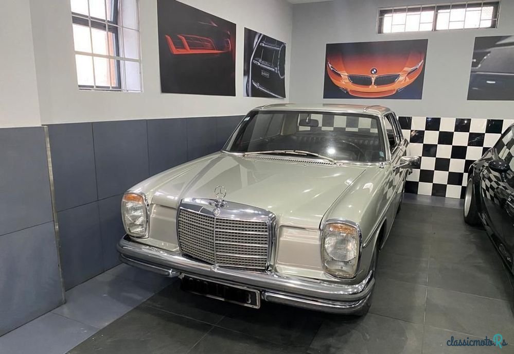 1969' Mercedes-Benz 250 photo #1