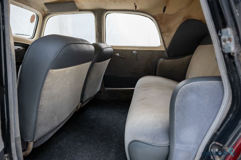 1952' Citroen Traction Avant '52 CH05806 photo #5