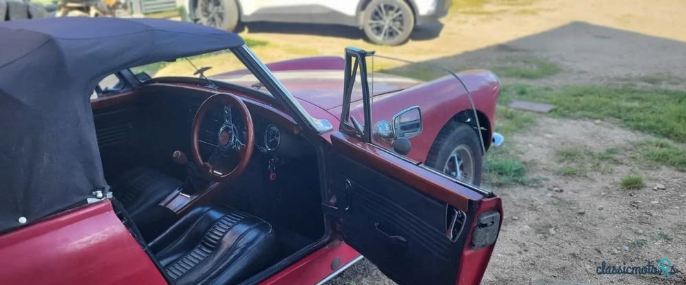 1975' MG Midget photo #2