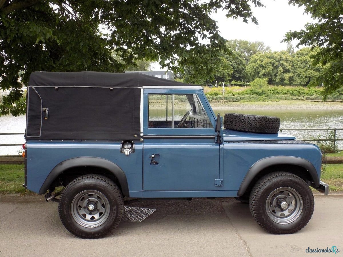 1973' Land Rover 88 photo #6
