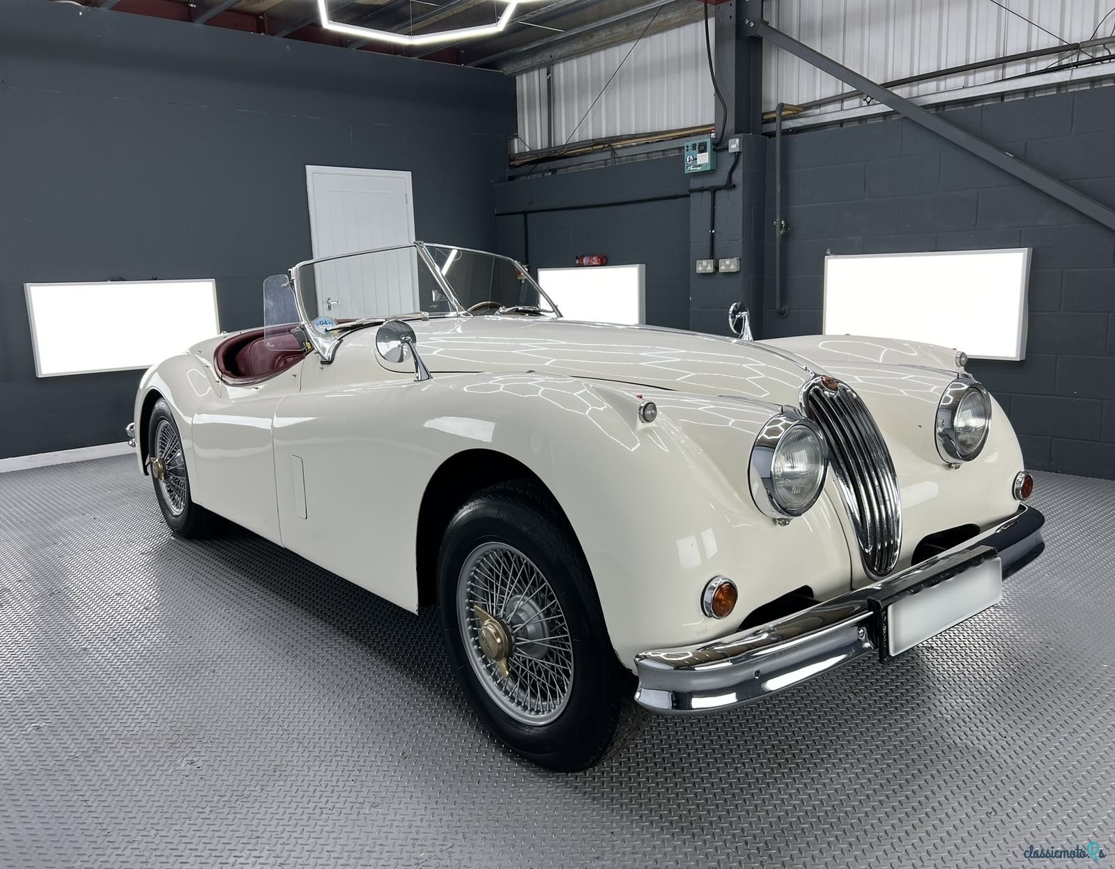 1955' Jaguar Xk140 photo #4