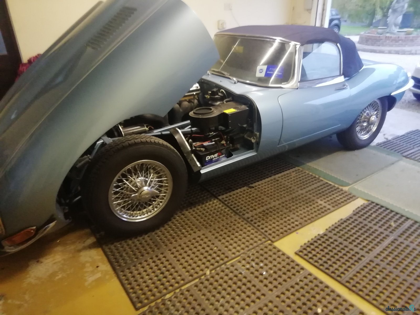 1961' Jaguar E-Type photo #2