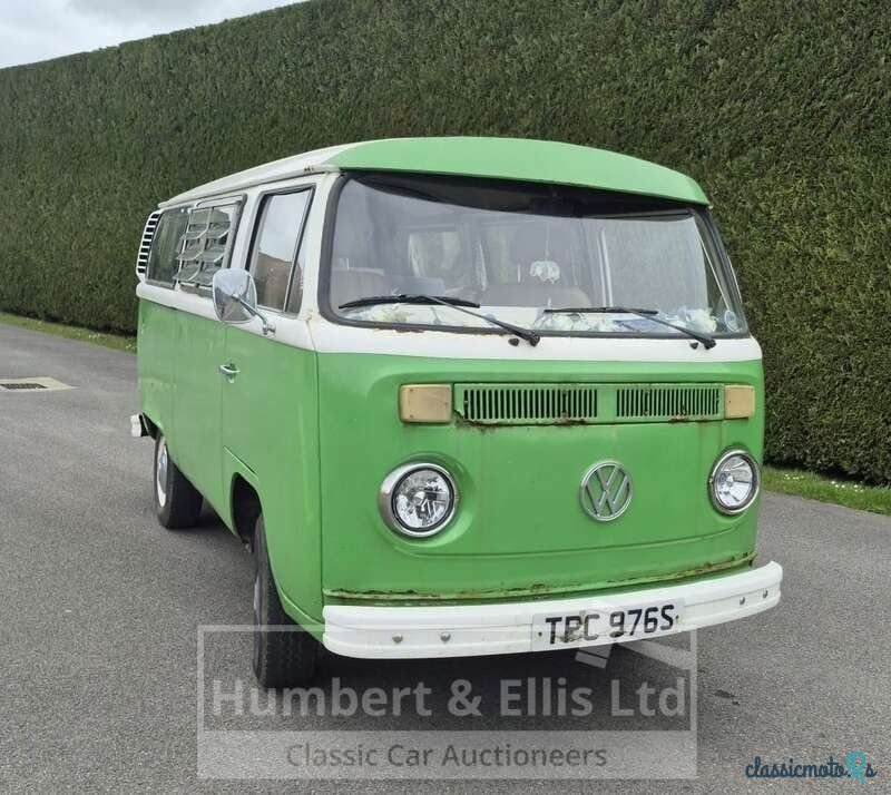 1977' Volkswagen Camper photo #6