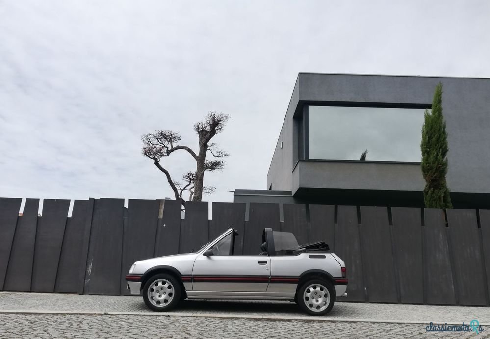 1989' Peugeot 205 Cabrio photo #3