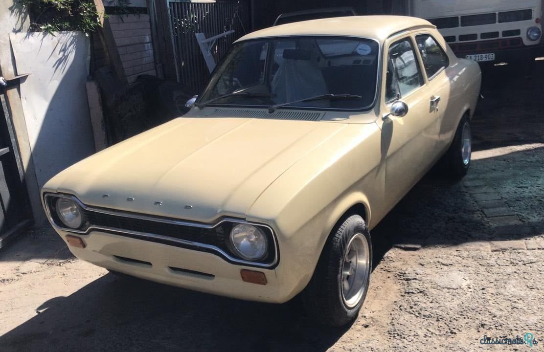 1970' Ford Escort photo #2