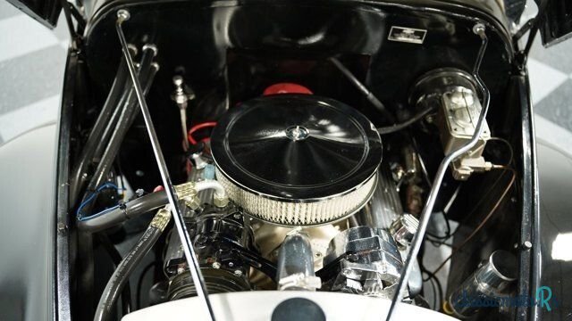 1940' Chevrolet Special Deluxe photo #3