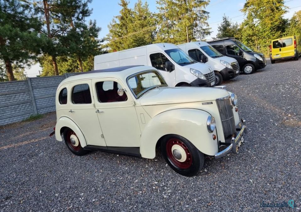 1949' Ford Prefect photo #2
