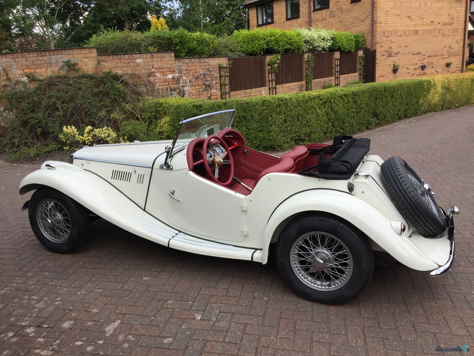 1954' MG TF photo #4