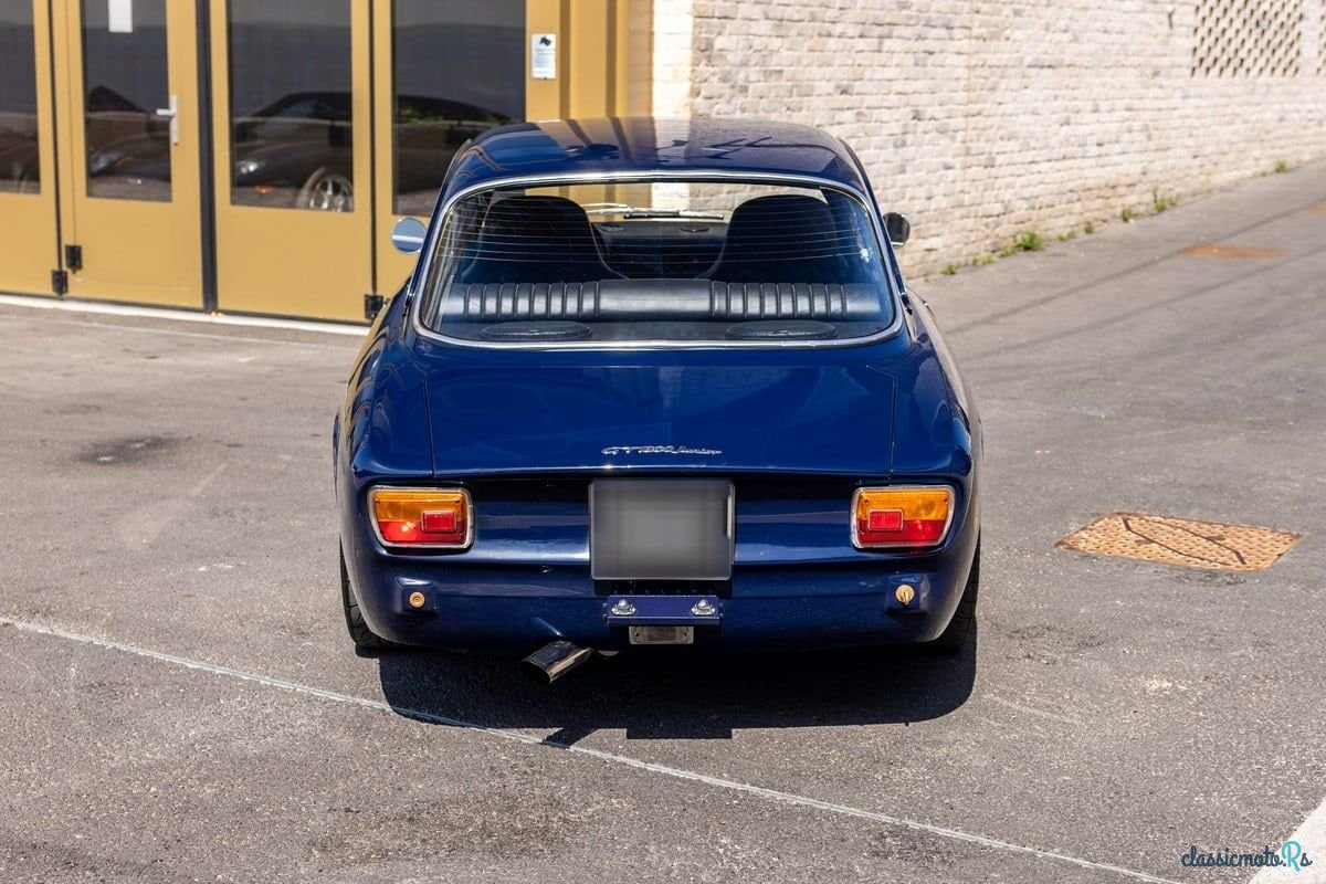 1971' Alfa Romeo Giulia photo #6