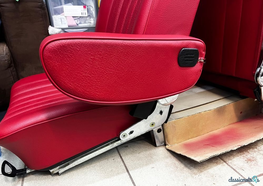 1971' Mercedes-Benz 280 photo #6