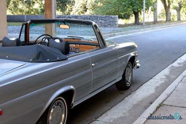 1971' Mercedes-Benz 280SE photo #6