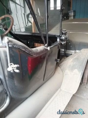 1917' Ford Model T photo #1