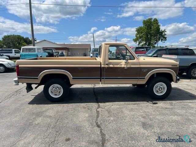 1985' Ford F250 photo #5