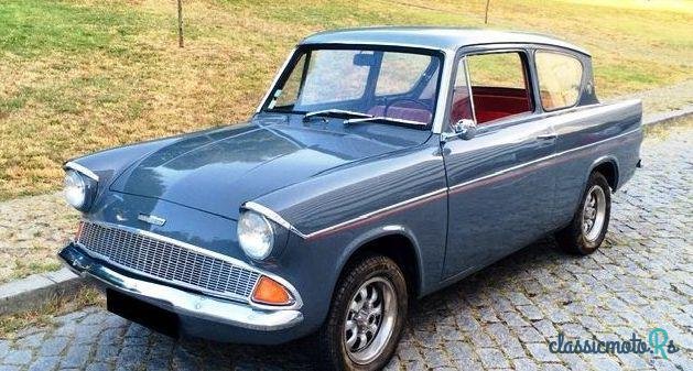 1967' Ford Anglia photo #4