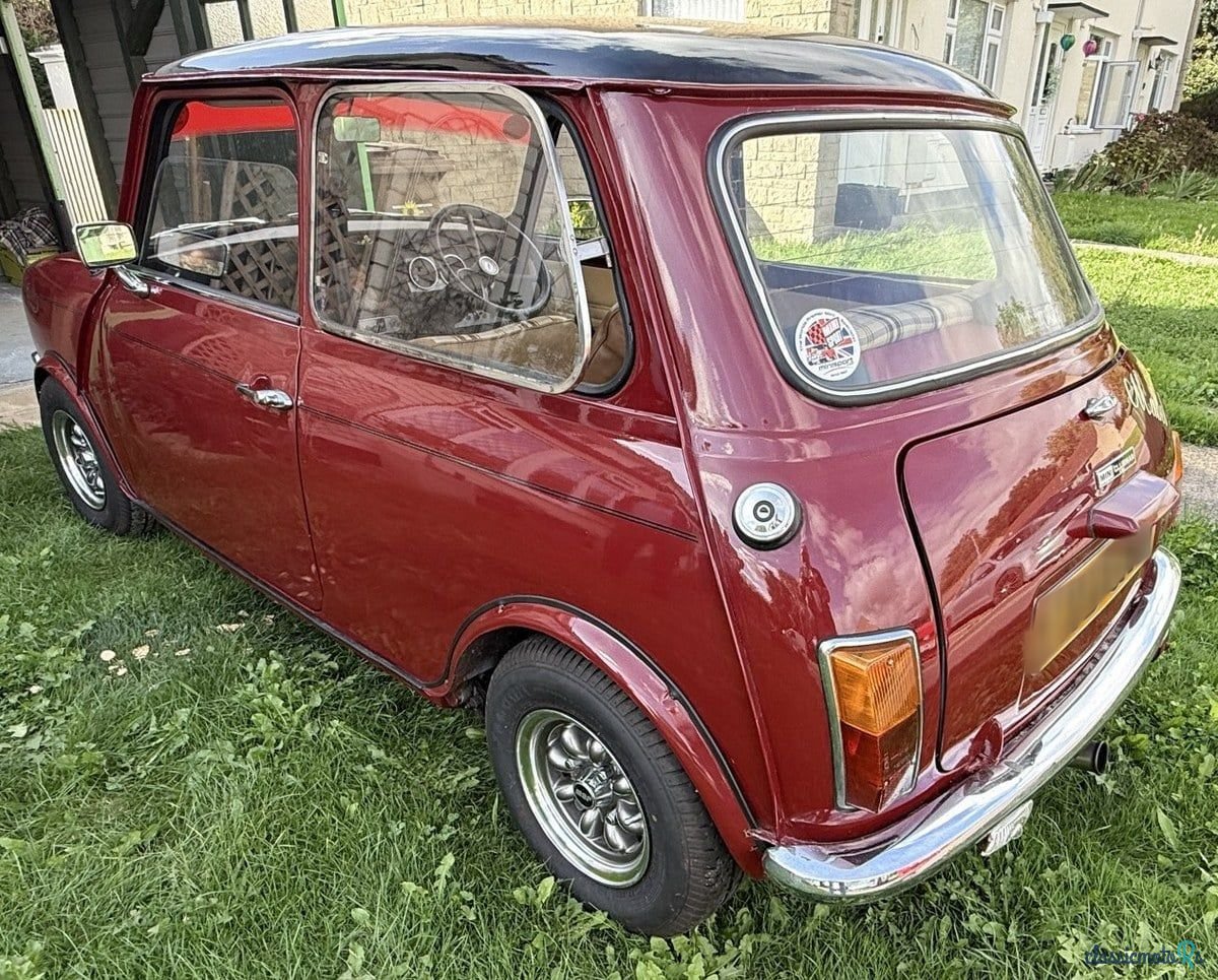 1974' Austin Mini Clubman photo #2