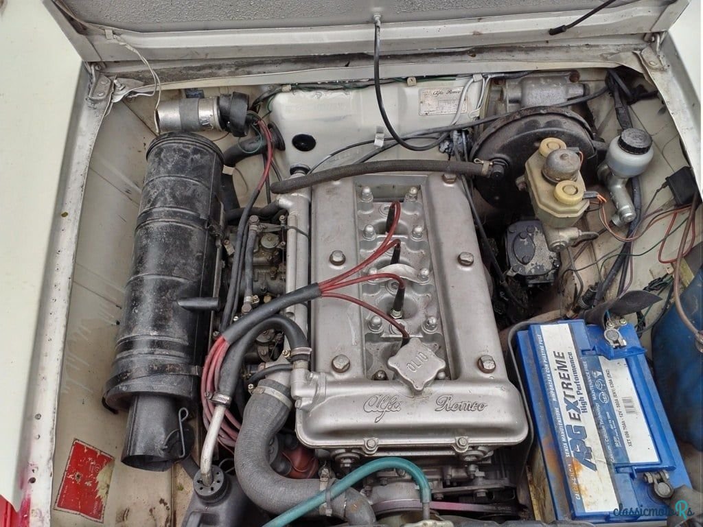 1976' Alfa Romeo Giulia photo #4