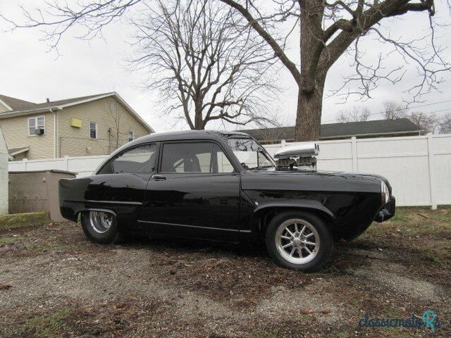 1951' Henry J Deluxe photo #3