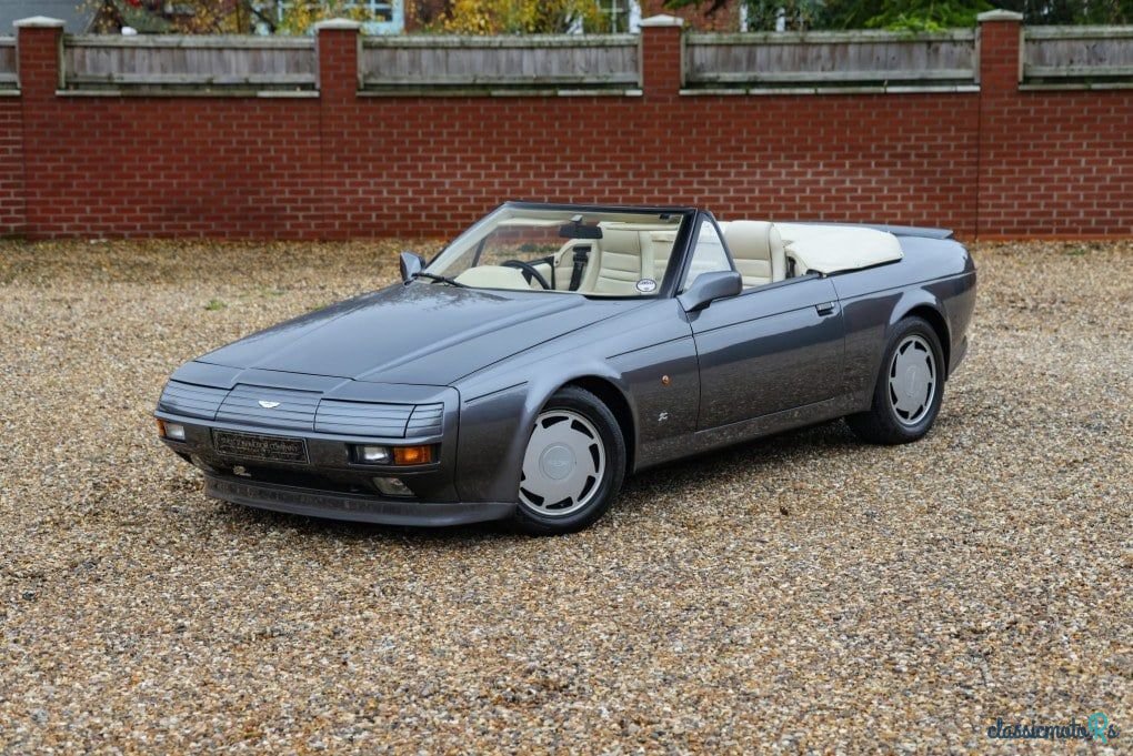 1989' Aston Martin V8 photo #4